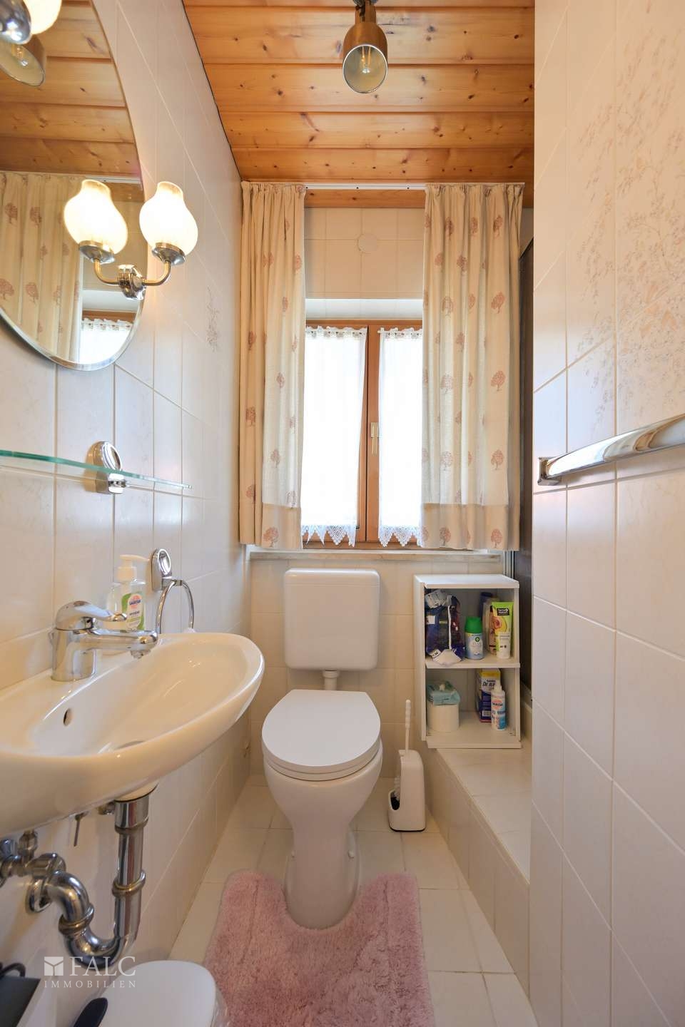 OG Badezimmer 